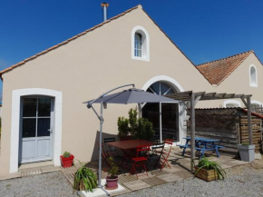 Maison rénovée de 112m², 4 chambres, à 800m des plages, avec jardin, proche commerces. - FR-1-540-188